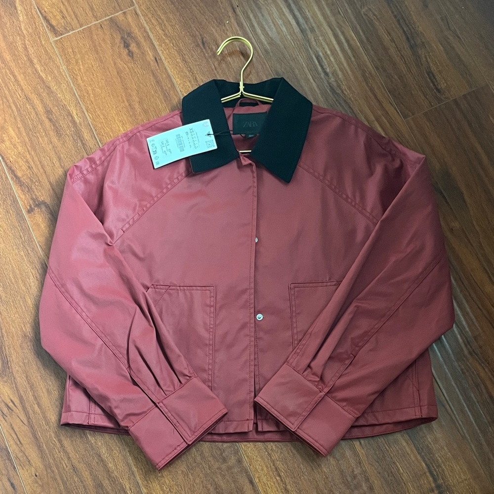 Zara Women's Red Cotton Coated Barn Jacket with Black Collar